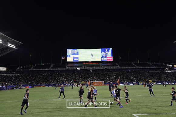 060219_LAGalaxyvsRevolution_GA_0229