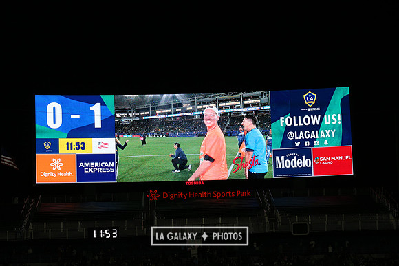 060219_LAGalaxyvsRevolution_GA_0461