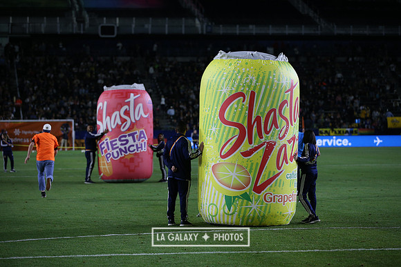 060219_LAGalaxyvsRevolution_GA_0428