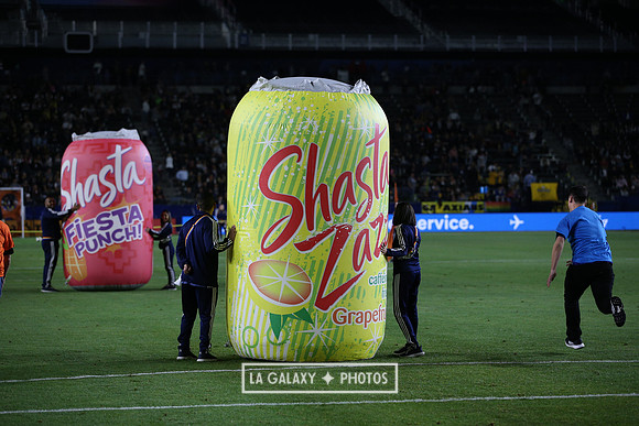 060219_LAGalaxyvsRevolution_GA_0419
