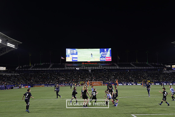 060219_LAGalaxyvsRevolution_GA_0232