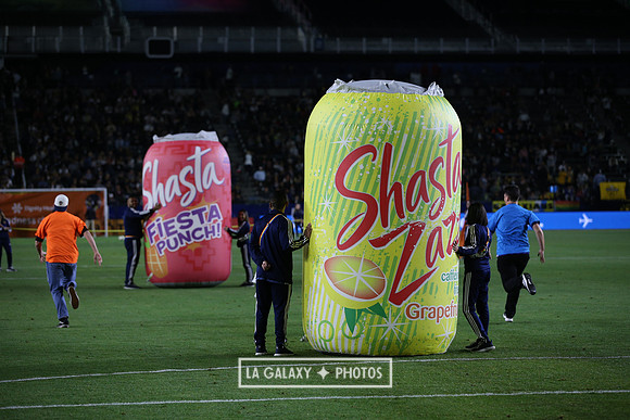 060219_LAGalaxyvsRevolution_GA_0425