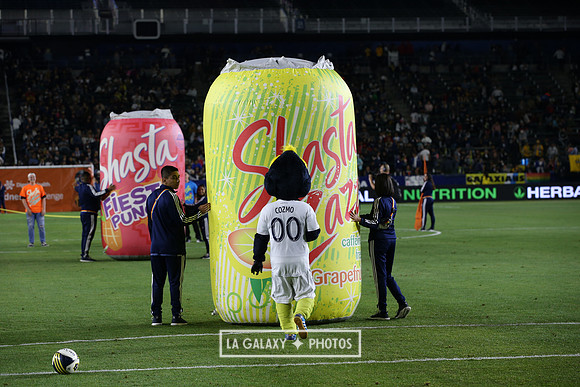 060219_LAGalaxyvsRevolution_GA_0354