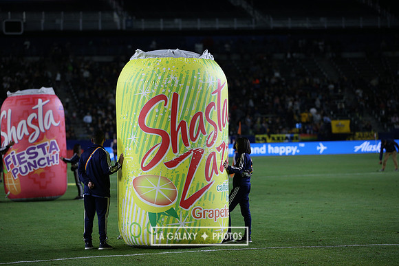 060219_LAGalaxyvsRevolution_GA_0429