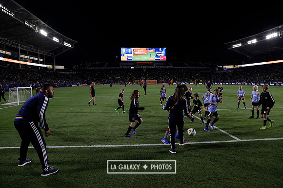060219_LAGalaxyvsRevolution_GA_0258
