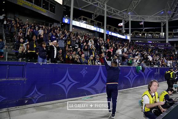 060219_LAGalaxyvsRevolution_GA_0319