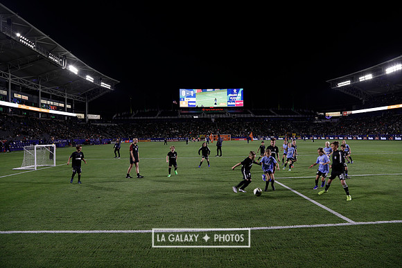 060219_LAGalaxyvsRevolution_GA_0241