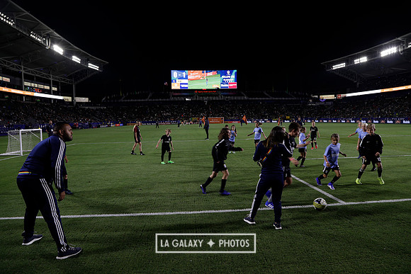 060219_LAGalaxyvsRevolution_GA_0263