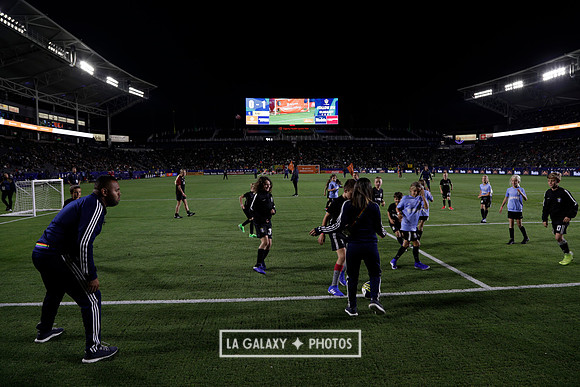 060219_LAGalaxyvsRevolution_GA_0255