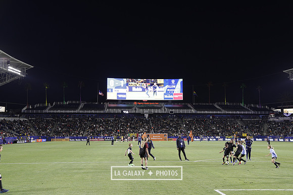 060219_LAGalaxyvsRevolution_GA_0227