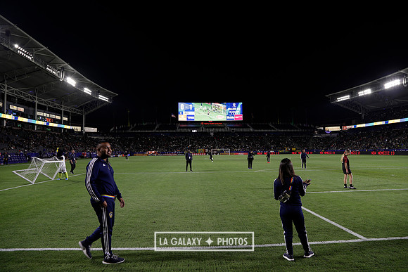 060219_LAGalaxyvsRevolution_GA_0282