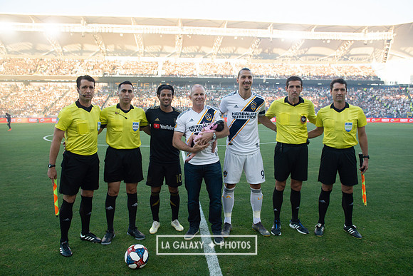 071919_LA_Galaxy_vs_LAFC_SC_2333
