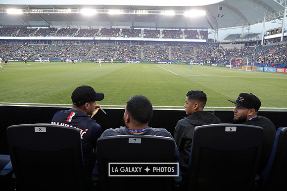 060219_LAGalaxyvsRevolution_GA_1075