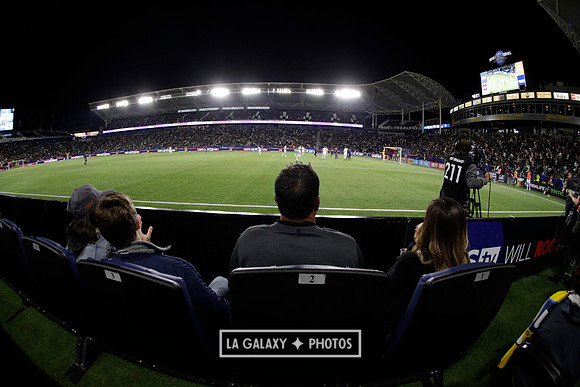 060219_LAGalaxyvsRevolution_GA_0978