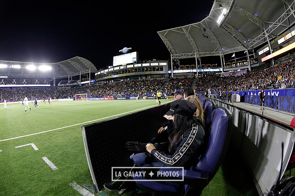 060219_LAGalaxyvsRevolution_GA_0950