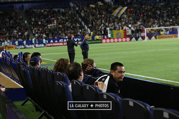 060219_LAGalaxyvsRevolution_GA_1109