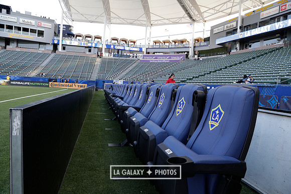 060219_LAGalaxyvsRevolution_GA_1021