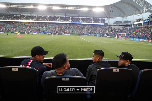 060219_LAGalaxyvsRevolution_GA_1074