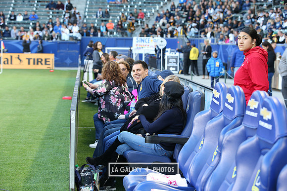 060219_LAGalaxyvsRevolution_GA_1079