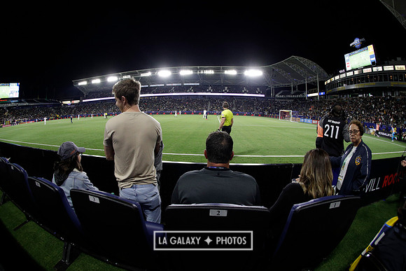 060219_LAGalaxyvsRevolution_GA_0879