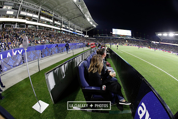 060219_LAGalaxyvsRevolution_GA_1012