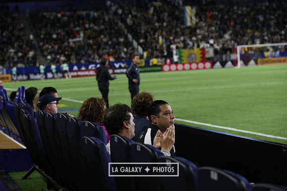 060219_LAGalaxyvsRevolution_GA_1121