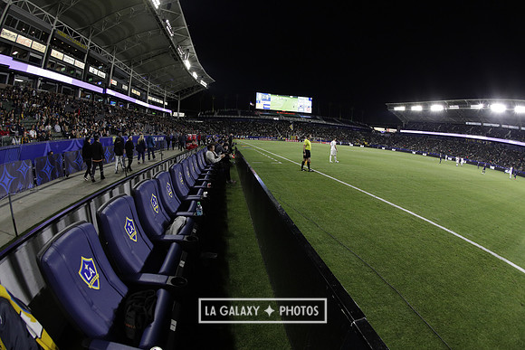 060219_LAGalaxyvsRevolution_GA_0860