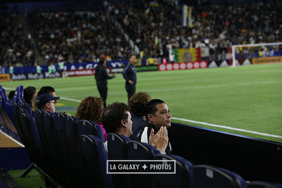 060219_LAGalaxyvsRevolution_GA_1120