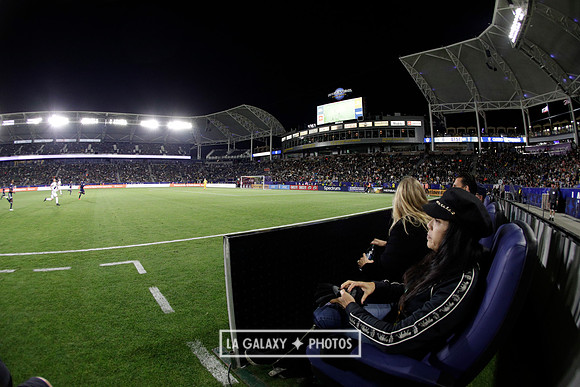 060219_LAGalaxyvsRevolution_GA_0910