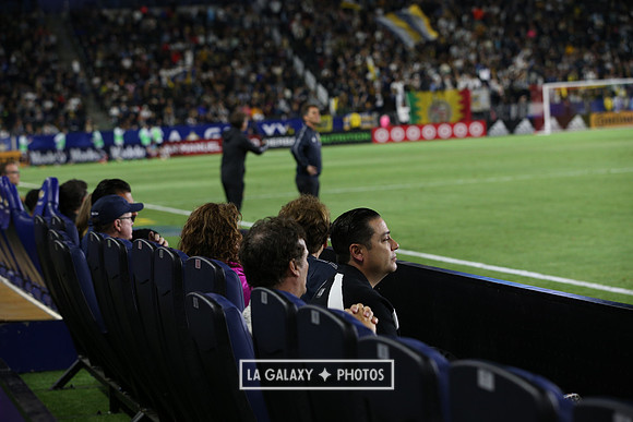 060219_LAGalaxyvsRevolution_GA_1126