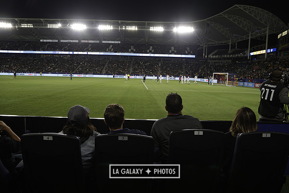 060219_LAGalaxyvsRevolution_GA_0851