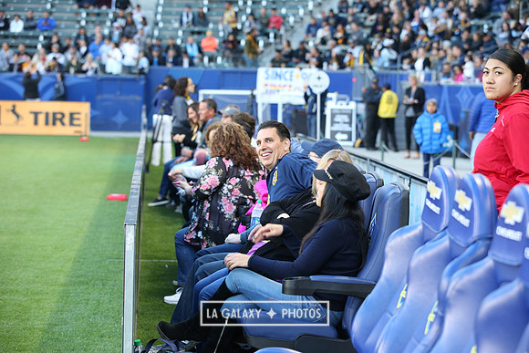 060219_LAGalaxyvsRevolution_GA_1084