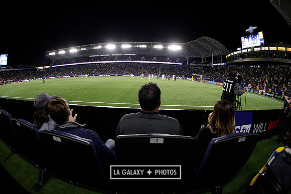 060219_LAGalaxyvsRevolution_GA_0977