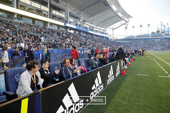 060219_LAGalaxyvsRevolution_GA_1055