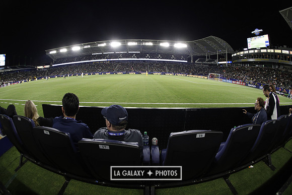 060219_LAGalaxyvsRevolution_GA_0896