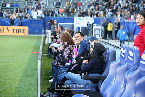 060219_LAGalaxyvsRevolution_GA_1082