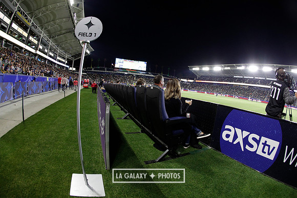 060219_LAGalaxyvsRevolution_GA_0987