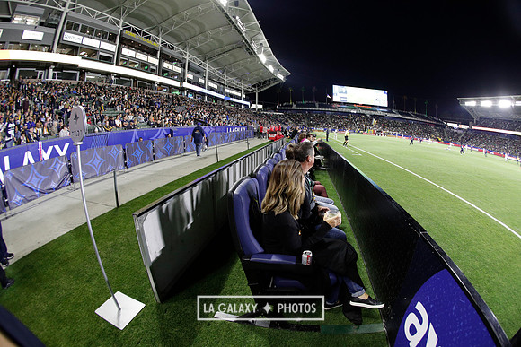 060219_LAGalaxyvsRevolution_GA_1009