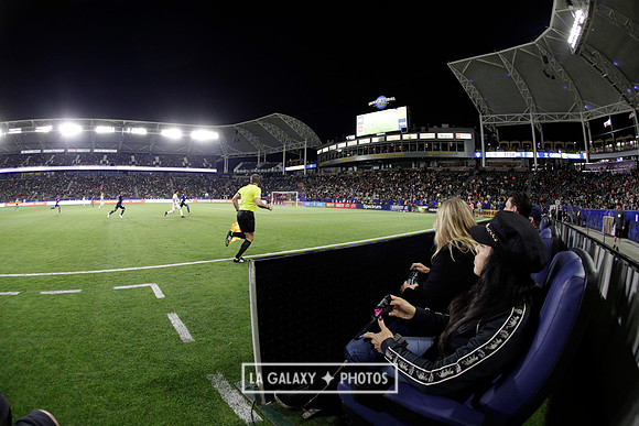 060219_LAGalaxyvsRevolution_GA_0915