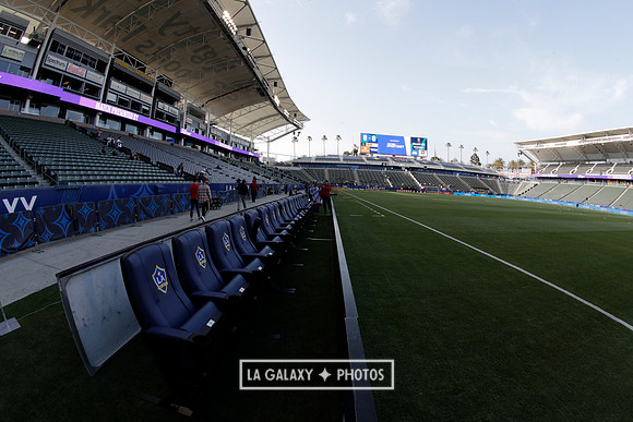 060219_LAGalaxyvsRevolution_GA_1024