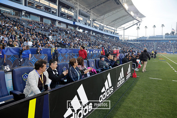 060219_LAGalaxyvsRevolution_GA_1067