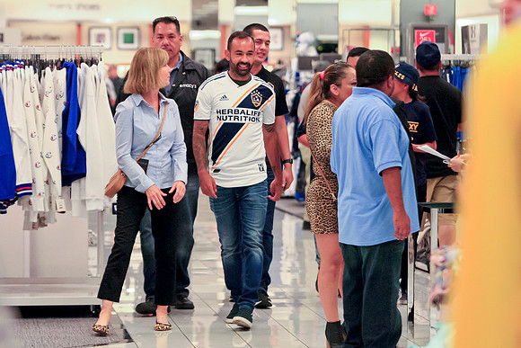 06082019_LAGalaxy_MacysJuninho_GA_0131