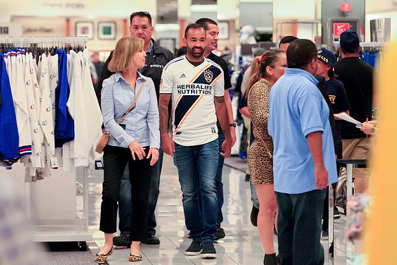 06082019_LAGalaxy_MacysJuninho_GA_0130