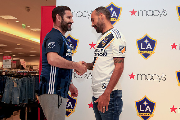 06082019_LAGalaxy_MacysJuninho_GA_0366
