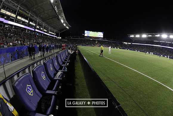 060219_LAGalaxyvsRevolution_GA_0861