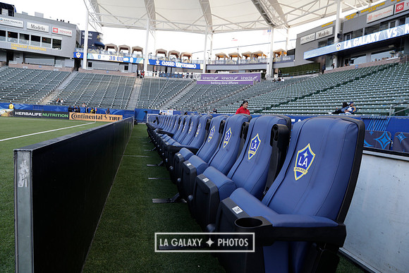 060219_LAGalaxyvsRevolution_GA_1022