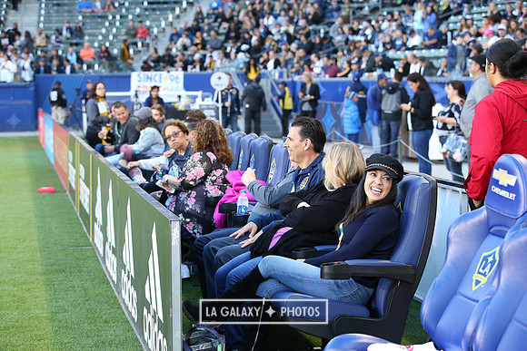 060219_LAGalaxyvsRevolution_GA_1099