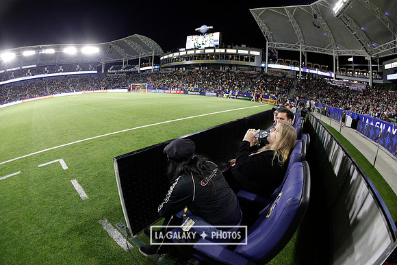 060219_LAGalaxyvsRevolution_GA_0903