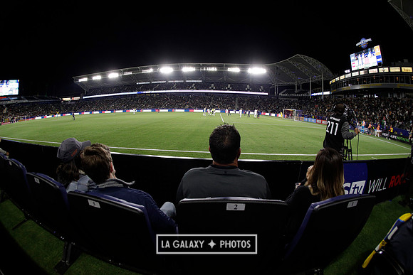 060219_LAGalaxyvsRevolution_GA_0971