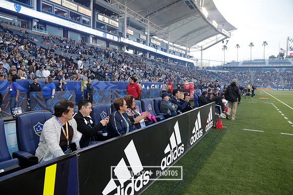 060219_LAGalaxyvsRevolution_GA_1064